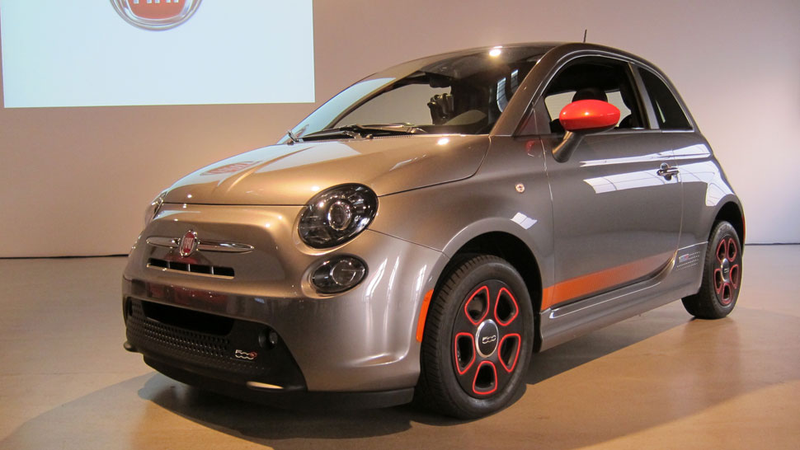 Illustration for article titled Fiat 500e Electric: The Jalopnik Review